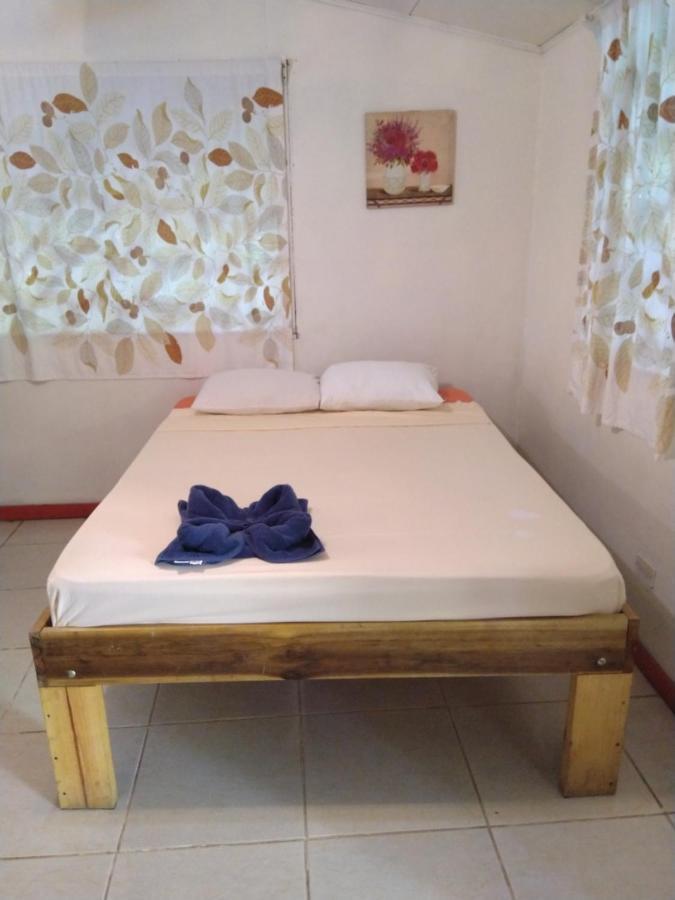 Отель Cabinas Talamanca Sa Puerto Viejo de Talamanca Экстерьер фото