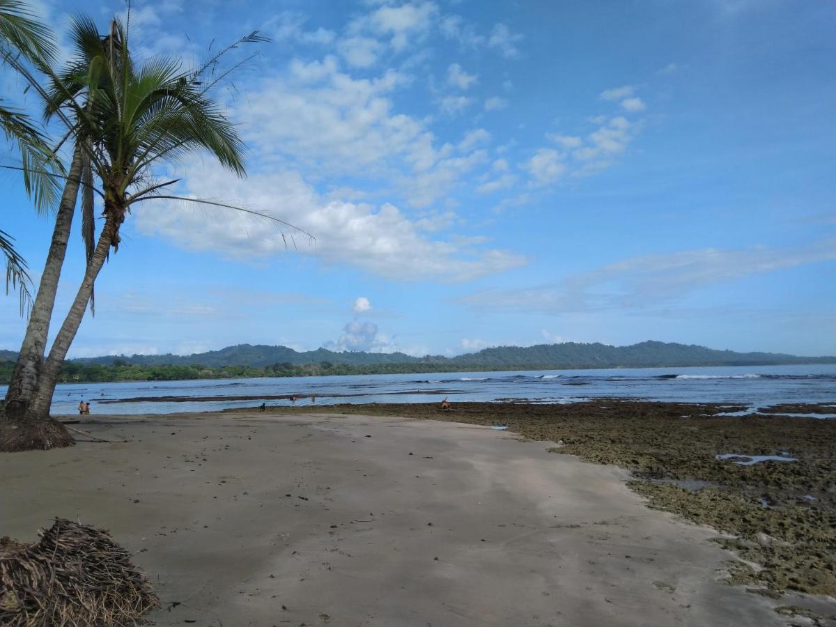 Отель Cabinas Talamanca Sa Puerto Viejo de Talamanca Экстерьер фото